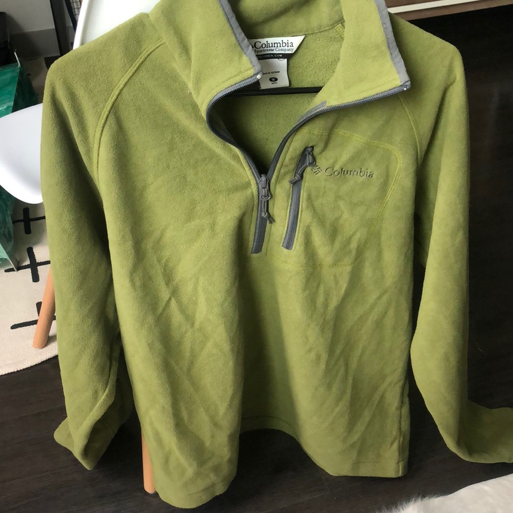 Columbia pullover
